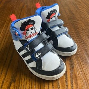 Adidas Sneakers size 7.5